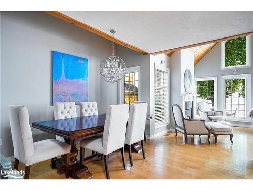 209733 Highway 26, The Blue Mountains, ON - Indoor Photo Showing Dining Room