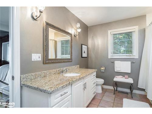 209733 Highway 26, The Blue Mountains, ON - Indoor Photo Showing Bathroom