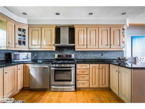 209733 Highway 26, The Blue Mountains, ON - Indoor Photo Showing Kitchen