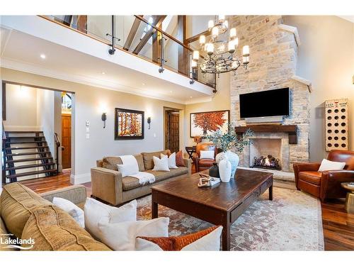 115 Ellis Drive, The Blue Mountains, ON - Indoor Photo Showing Living Room With Fireplace