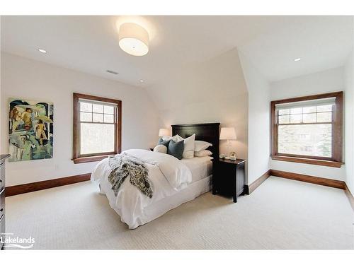 114 Innsbruck Lane, The Blue Mountains, ON - Indoor Photo Showing Bedroom