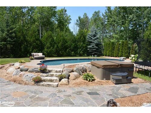 114 Innsbruck Lane, The Blue Mountains, ON - Outdoor With In Ground Pool With Backyard