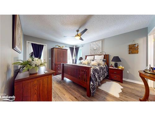 69 St James Place, Wasaga Beach, ON - Indoor Photo Showing Bedroom