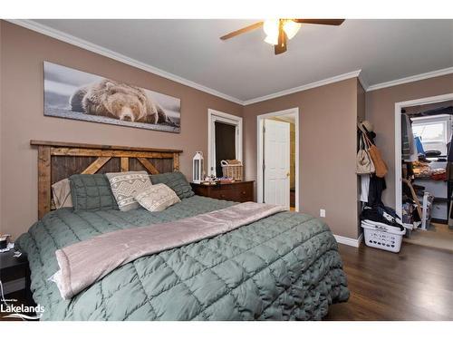 8 Meadow Street, Parry Sound, ON - Indoor Photo Showing Bedroom