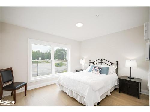 304-200 Anglo Street, Bracebridge, ON - Indoor Photo Showing Bedroom