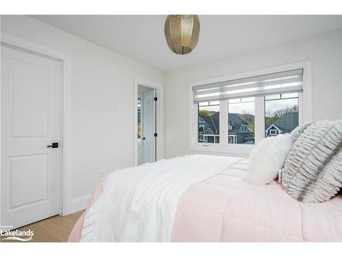 103 Springside Crescent, The Blue Mountains, ON - Indoor Photo Showing Bedroom