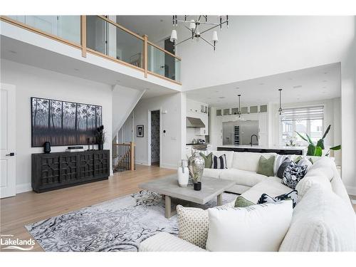 103 Springside Crescent, The Blue Mountains, ON - Indoor Photo Showing Living Room