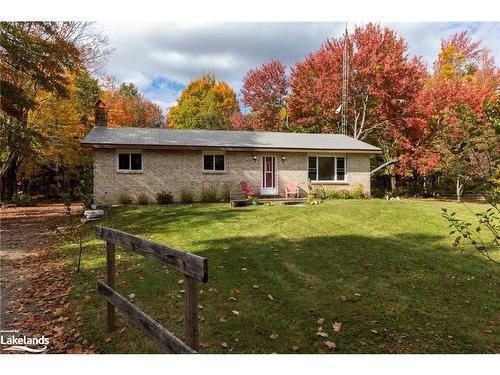 4866 Hwy 124 Highway, Magnetawan, ON - Outdoor