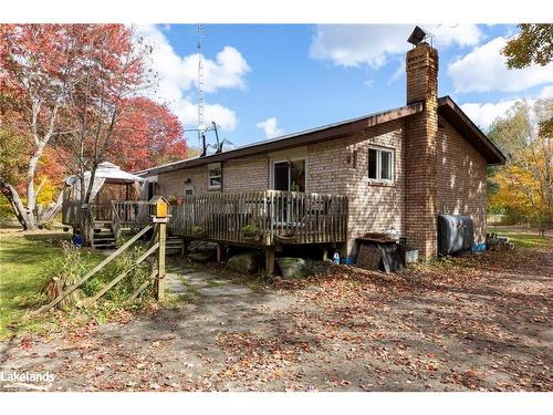 4866 Hwy 124 Highway, Magnetawan, ON - Outdoor With Deck Patio Veranda