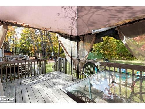 4866 Hwy 124 Highway, Magnetawan, ON - Outdoor With Deck Patio Veranda With Exterior