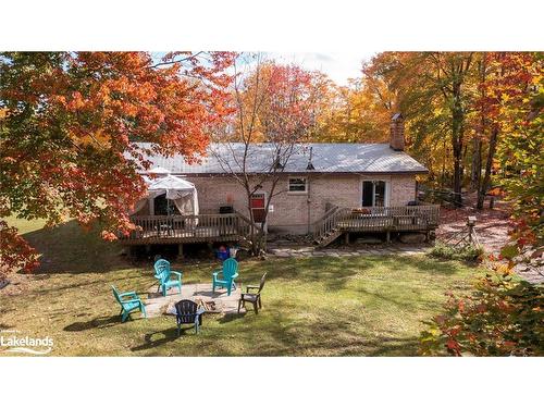 4866 Hwy 124 Highway, Magnetawan, ON - Outdoor With Deck Patio Veranda