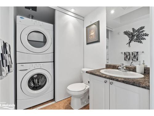 302-10 Brandy Lane Drive, Collingwood, ON - Indoor Photo Showing Laundry Room