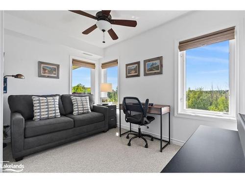 302-10 Brandy Lane Drive, Collingwood, ON - Indoor Photo Showing Living Room