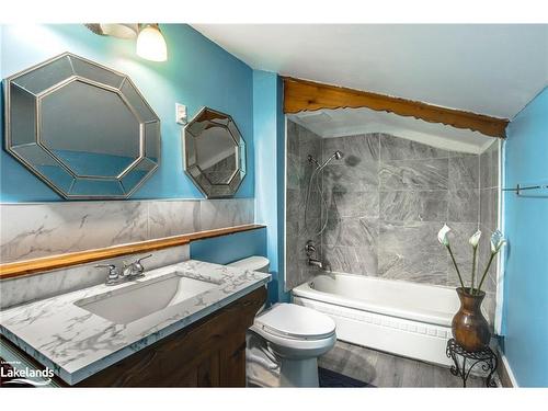 787 Fifth Avenue, Port Mcnicoll, ON - Indoor Photo Showing Bathroom