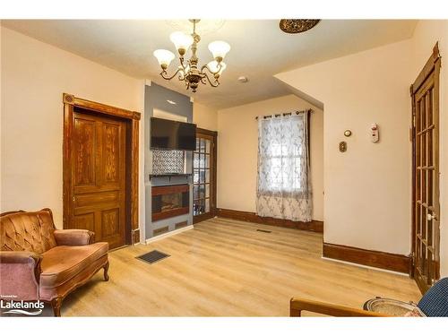 787 Fifth Avenue, Port Mcnicoll, ON - Indoor Photo Showing Living Room With Fireplace