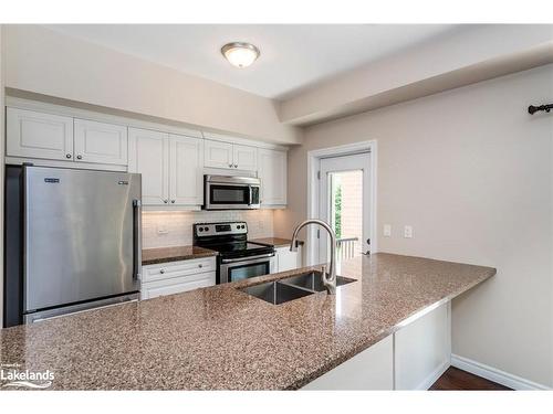 105-19A Yonge Street N, Elmvale, ON - Indoor Photo Showing Kitchen With Stainless Steel Kitchen With Double Sink With Upgraded Kitchen