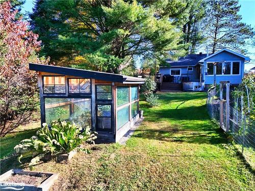 368 Highview Drive, Huntsville, ON - Outdoor With Deck Patio Veranda