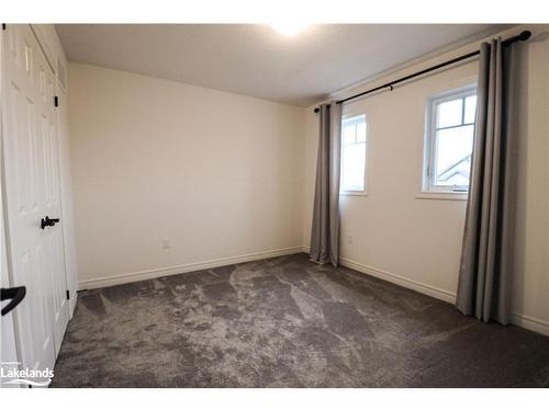 4 Mitchell Avenue, Collingwood, ON - Indoor Photo Showing Other Room