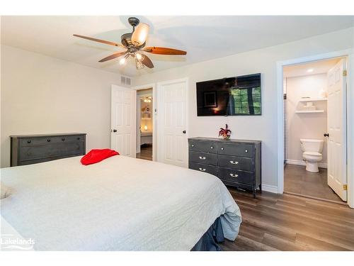 338 Williamsport Road, Huntsville, ON - Indoor Photo Showing Bedroom