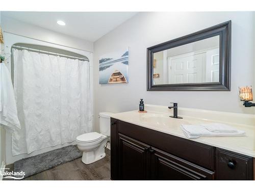 338 Williamsport Road, Huntsville, ON - Indoor Photo Showing Bathroom