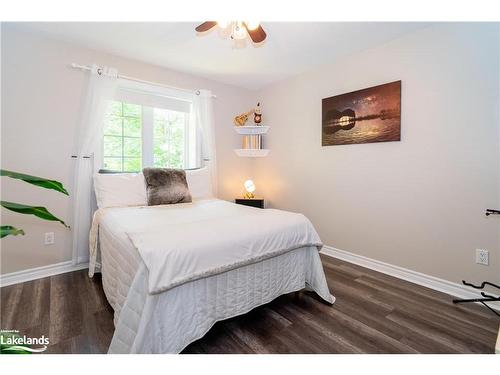 338 Williamsport Road, Huntsville, ON - Indoor Photo Showing Bedroom