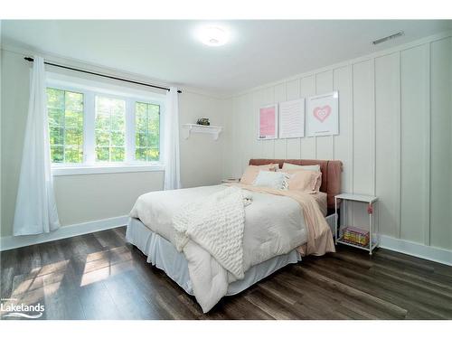 338 Williamsport Road, Huntsville, ON - Indoor Photo Showing Bedroom