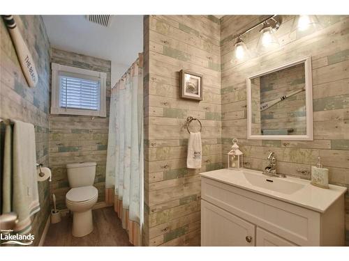 97 Glen Eton Road, Wasaga Beach, ON - Indoor Photo Showing Bathroom