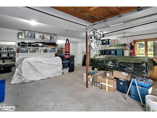 46447 Old Mail Road, Meaford, ON - Indoor Photo Showing Garage