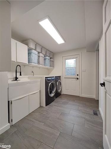 46447 Old Mail Road, Meaford, ON - Indoor Photo Showing Laundry Room