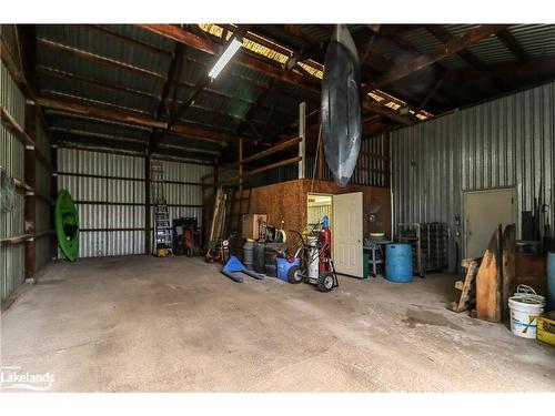 449 Mertz Corner Rd, Tiny, ON - Indoor Photo Showing Garage