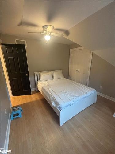 1081 Springdale Park Road, Bracebridge, ON - Indoor Photo Showing Bedroom