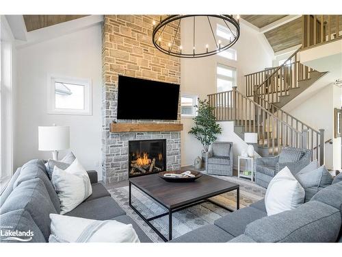 176 Springside Crescent Crescent, The Blue Mountains, ON - Indoor Photo Showing Living Room With Fireplace