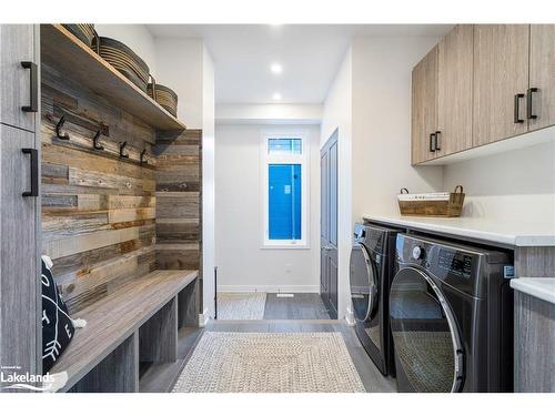 176 Springside Crescent Crescent, The Blue Mountains, ON - Indoor Photo Showing Laundry Room