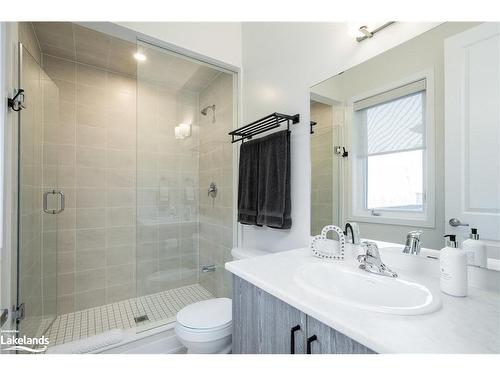 176 Springside Crescent Crescent, The Blue Mountains, ON - Indoor Photo Showing Bathroom