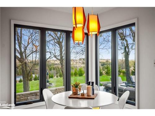 6398 Second Line, Fergus, ON - Indoor Photo Showing Dining Room