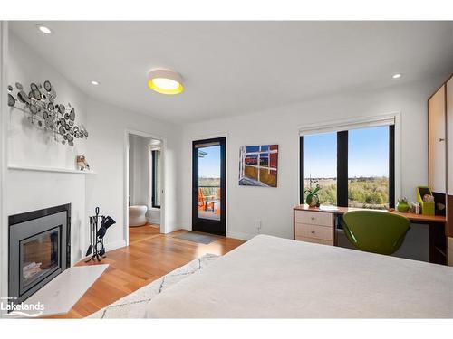 6398 Second Line, Fergus, ON - Indoor Photo Showing Bedroom With Fireplace