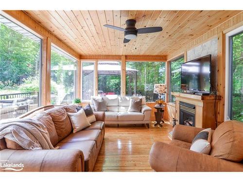 10 Kellington Point Road, Seguin, ON - Indoor Photo Showing Living Room With Fireplace