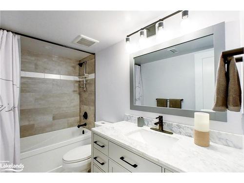 410 Mariners Way, Collingwood, ON - Indoor Photo Showing Bathroom