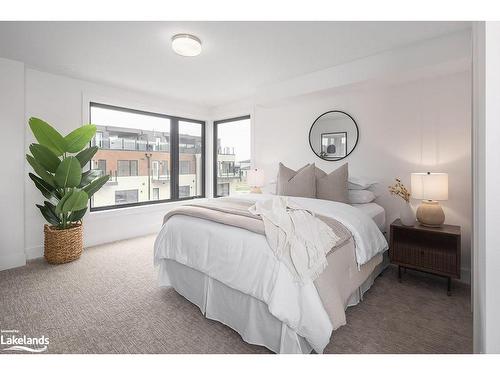 10-117 Sladden Court, Thornbury, ON - Indoor Photo Showing Bedroom