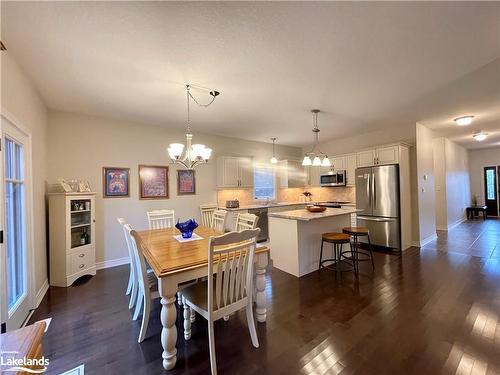 1 Prestwick Drive Drive, Huntsville, ON - Indoor Photo Showing Dining Room