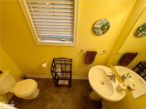 1 Prestwick Drive Drive, Huntsville, ON - Indoor Photo Showing Bathroom