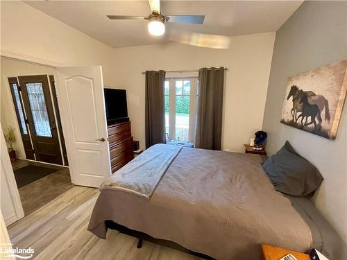 1 Prestwick Drive Drive, Huntsville, ON - Indoor Photo Showing Bedroom