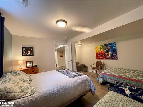 1 Prestwick Drive Drive, Huntsville, ON - Indoor Photo Showing Bedroom