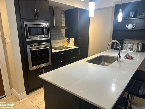 5116/5118-9 Harbour Street E, Collingwood, ON - Indoor Photo Showing Kitchen With Upgraded Kitchen