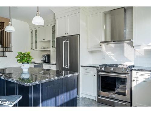 170 Yellow Birch Crescent, The Blue Mountains, ON - Indoor Photo Showing Kitchen With Upgraded Kitchen