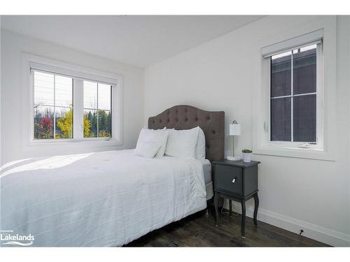 170 Yellow Birch Crescent, The Blue Mountains, ON - Indoor Photo Showing Bedroom