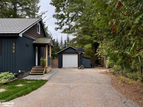 390 Manitoba Street, Bracebridge, ON - Outdoor