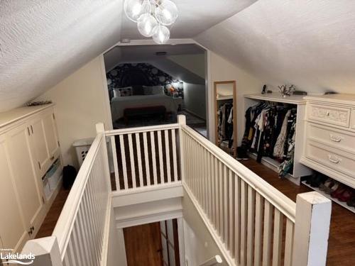 390 Manitoba Street, Bracebridge, ON - Indoor Photo Showing Other Room