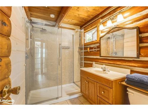 49 Third Street, Tiny, ON - Indoor Photo Showing Bathroom