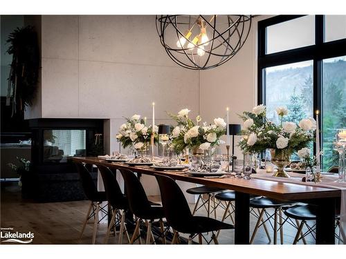 143 Wyandot Court, The Blue Mountains, ON - Indoor Photo Showing Dining Room